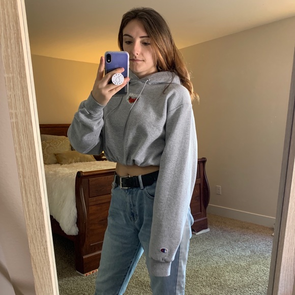 cropped hoodie with elastic waist